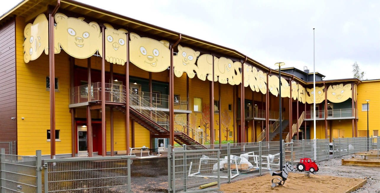 Kavereiden kanssa, 2024. Sinikellon päiväkoti, Kuopio.